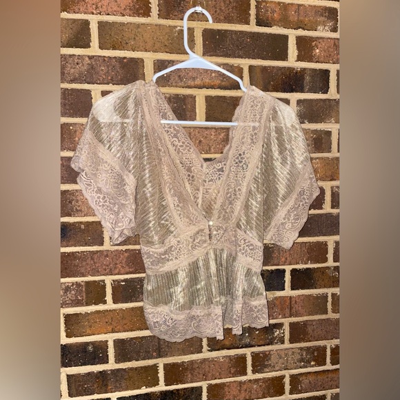 Forever 21 Tops - Forever 21 M